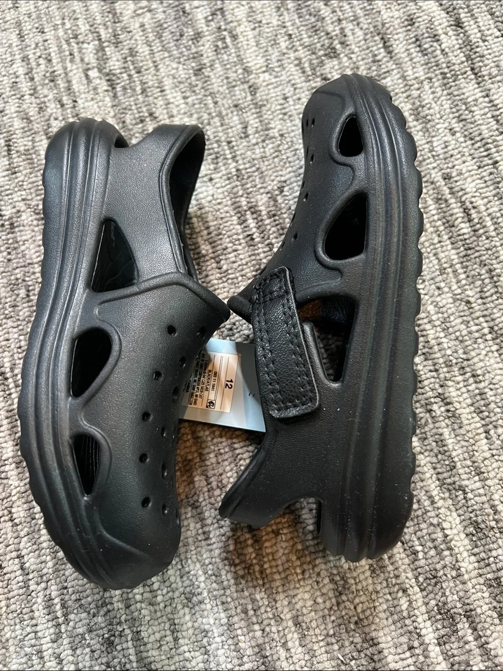 Cat & Jack Black Kids'  Clog Shoes Size 12